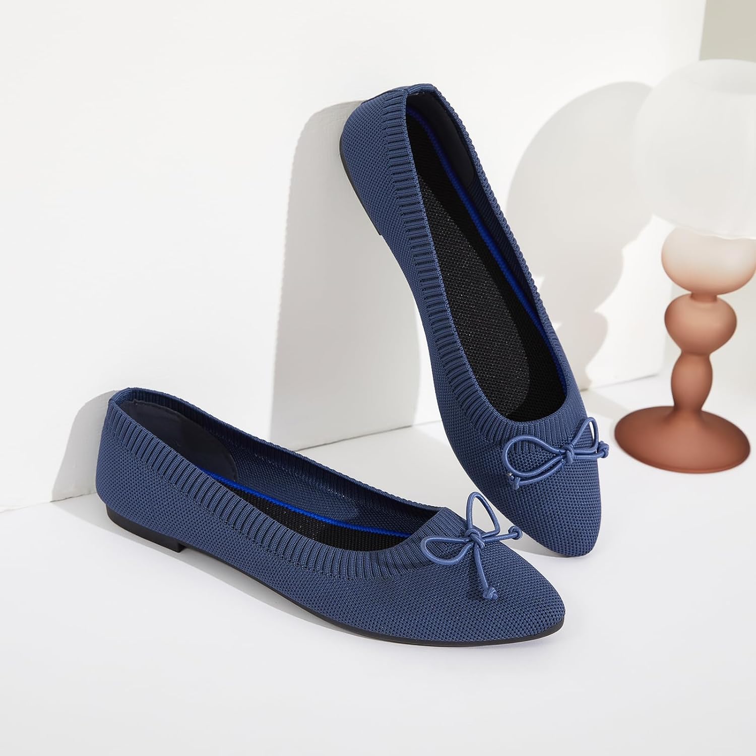 Women's Flats Black Flats Shoes Pointed Toe Ballet Flats Comfortable Bow Girls Flats Dressy